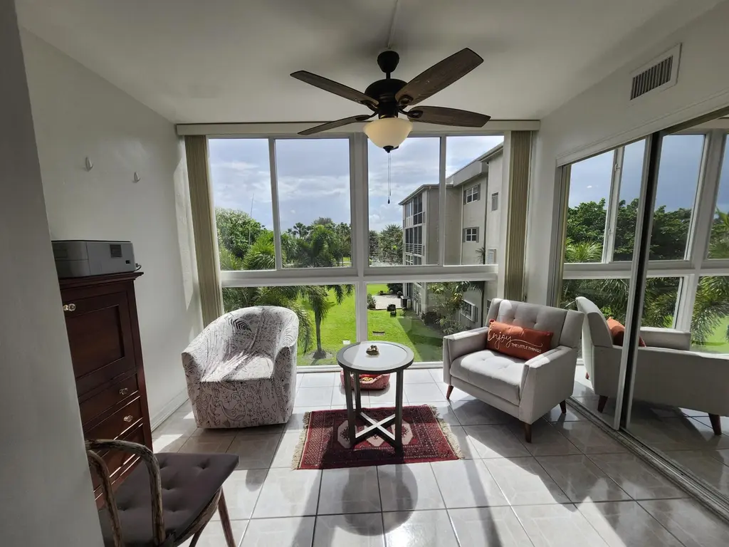 2300 NE 1st Ln #309