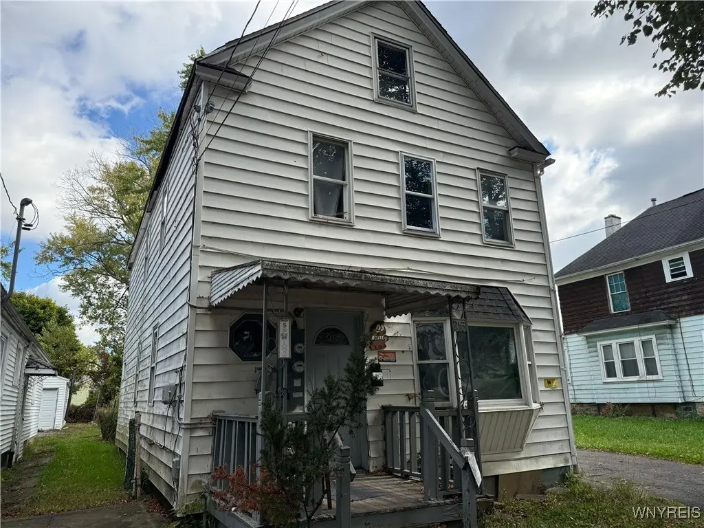 253 Gold St