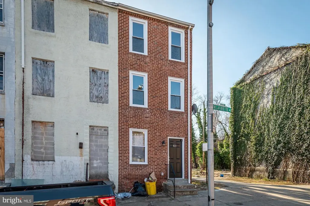 611 W Lafayette Ave