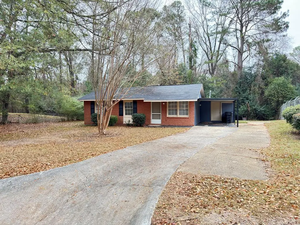 468 Bowen Blvd