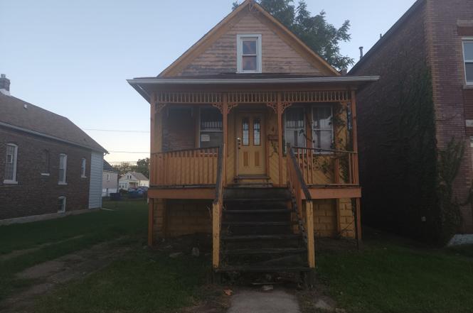 41 155th Pl