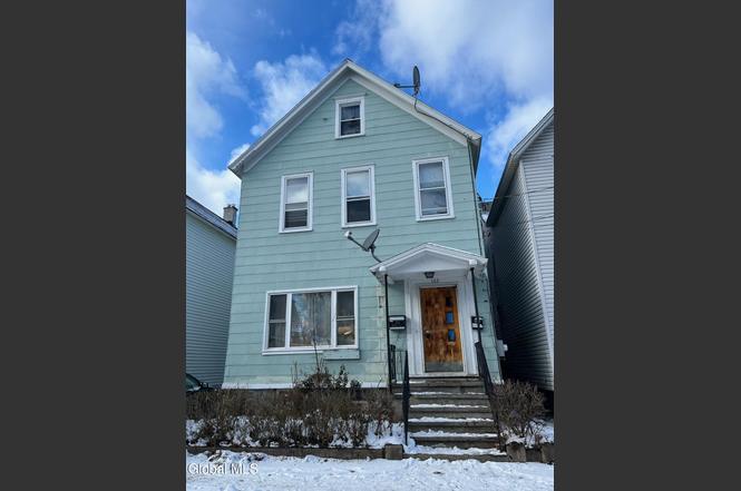 102 Degraff St