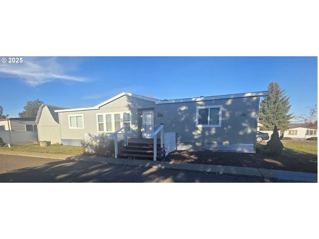 1500 S Columbus Ave #38
