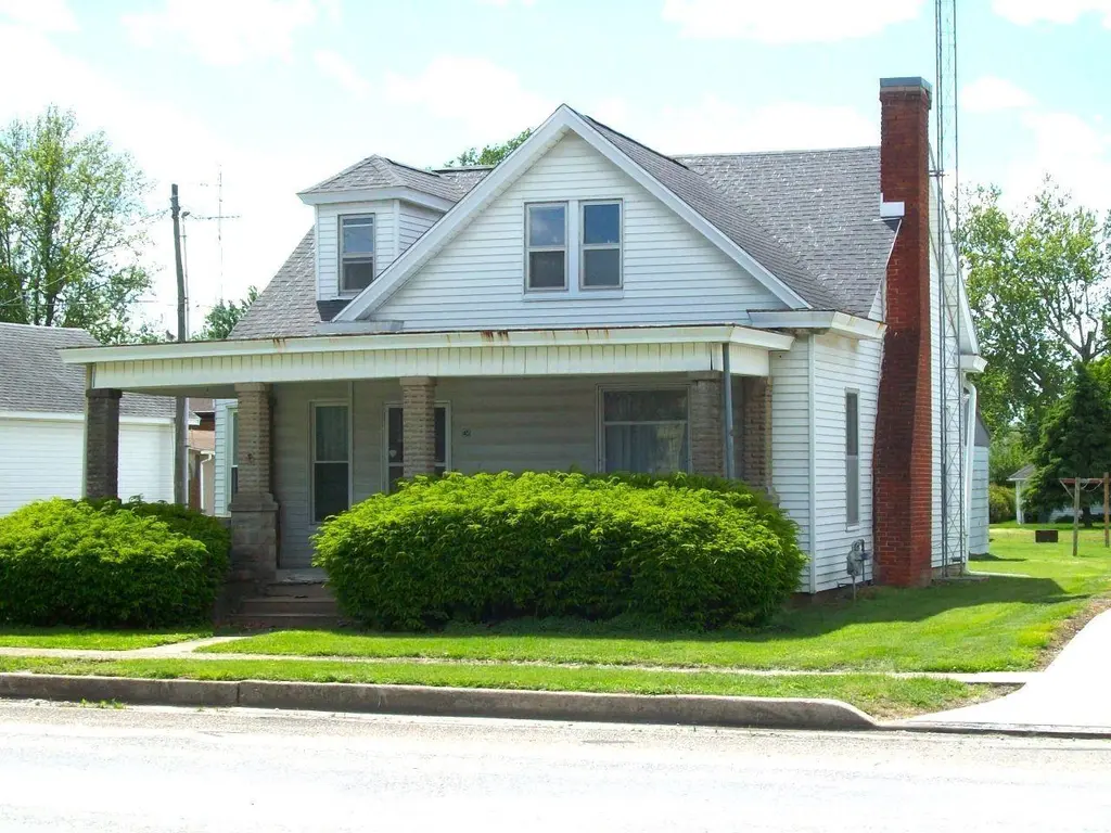 45 N Walnut St