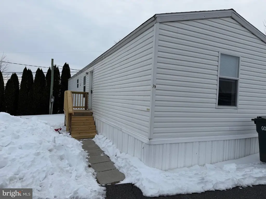 29 Hilltop Ave