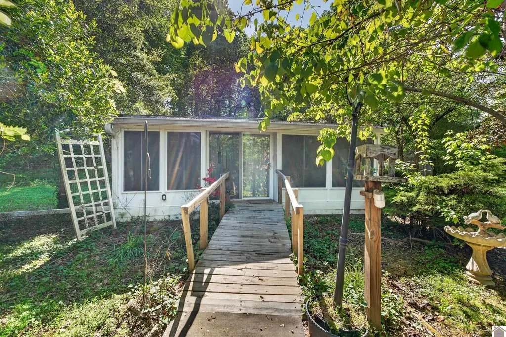 3496 Murray Hwy
