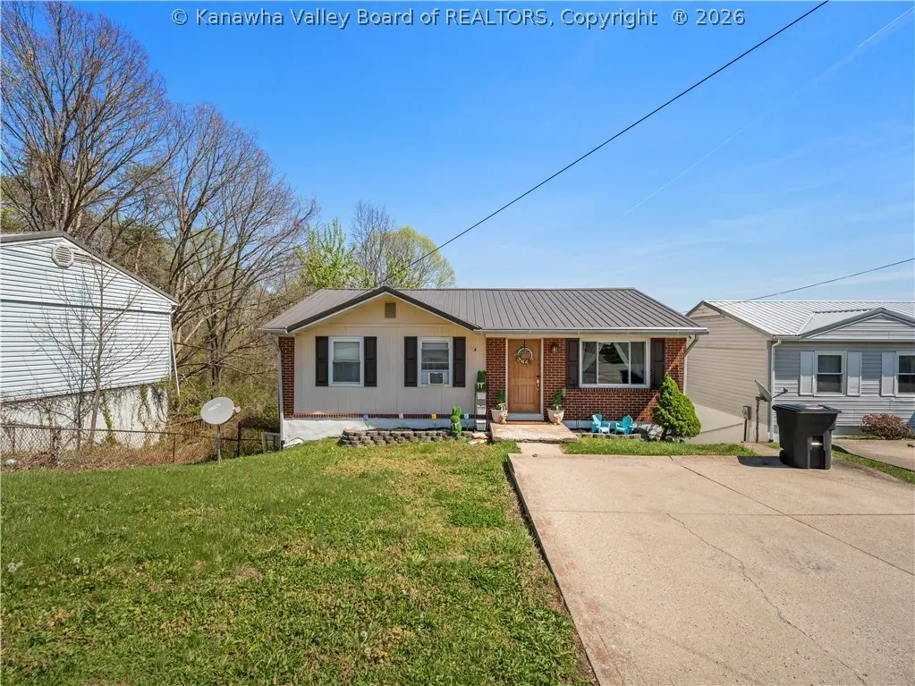 1452 Clearview Heights Rd