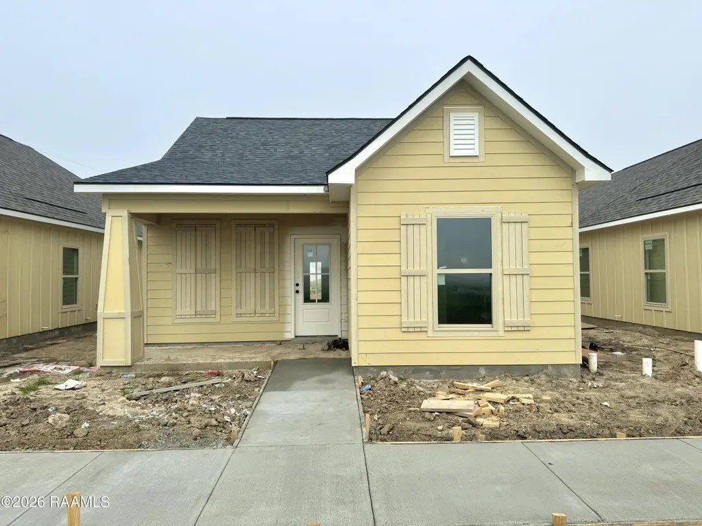 103 Foxglove Ln