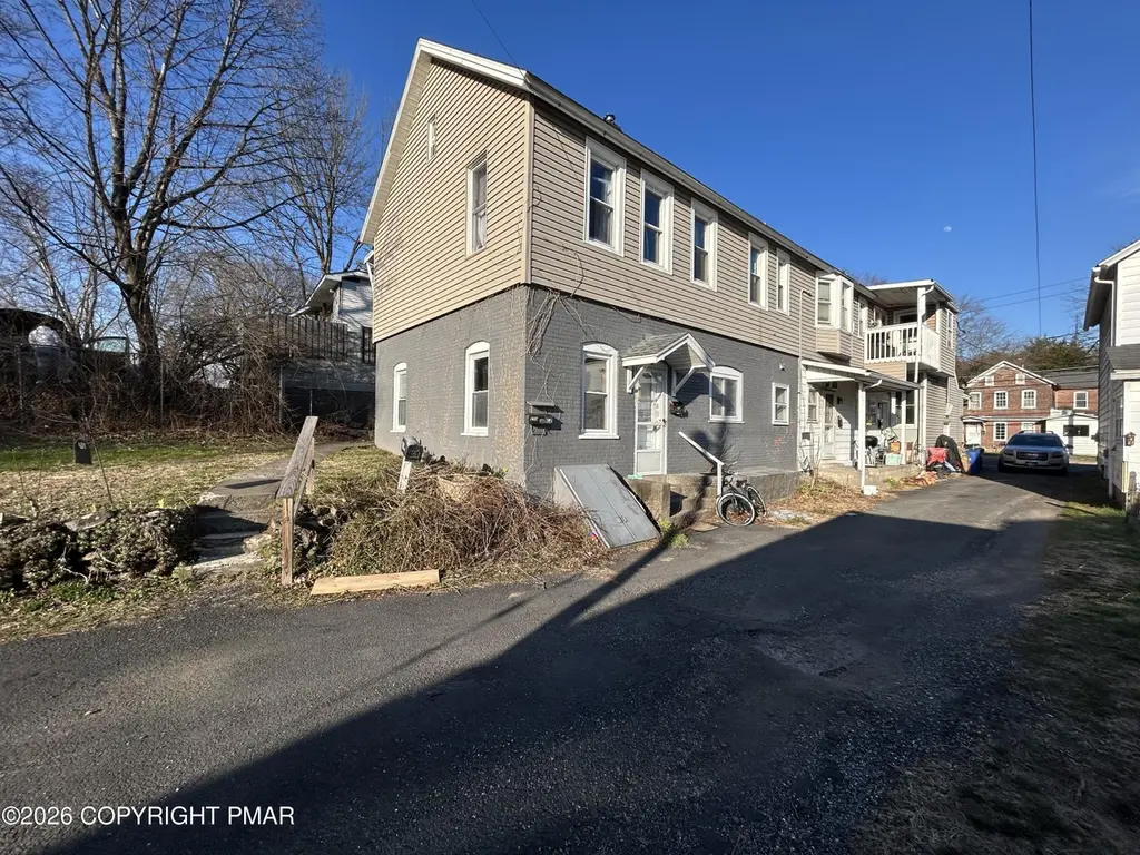 437 N Courtland St