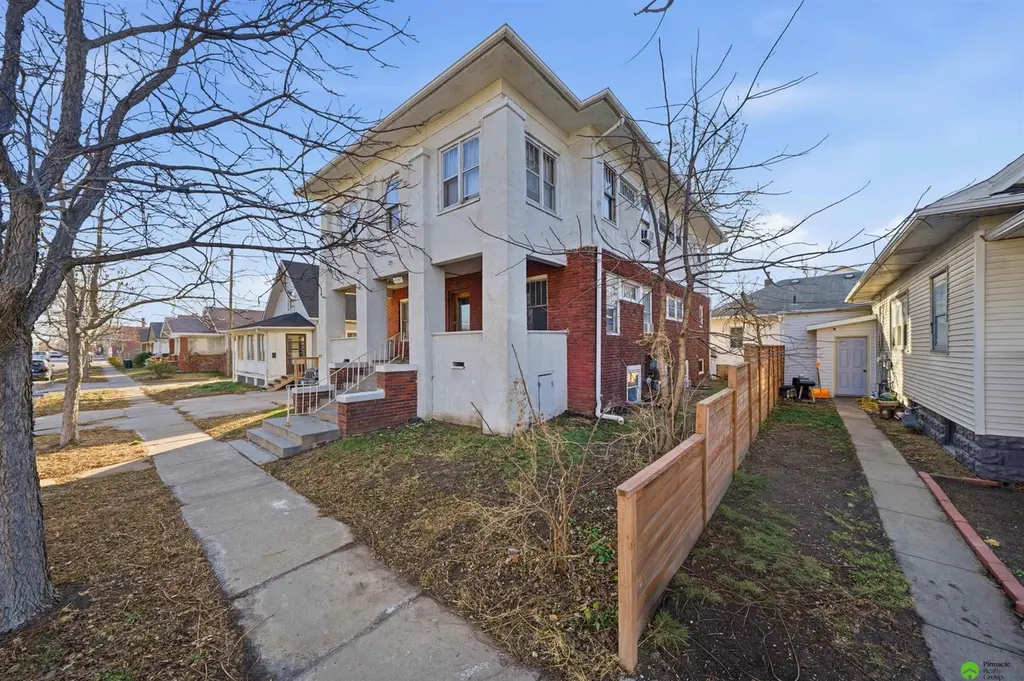 5907 Havelock Ave