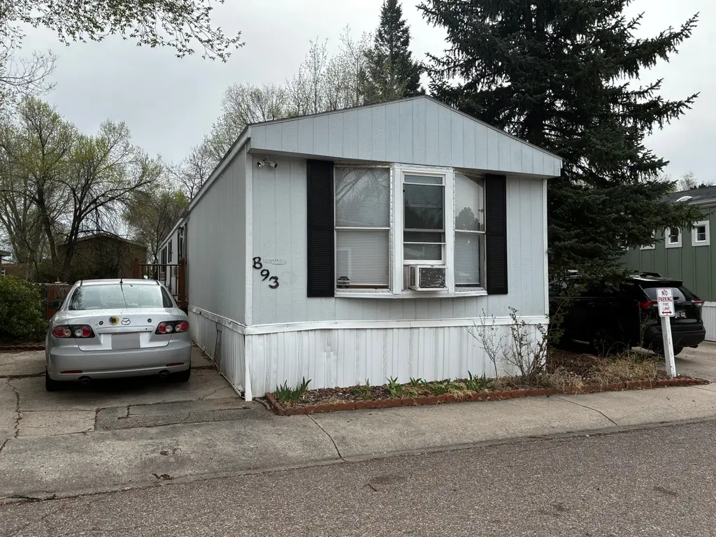 5150 Airport Rd Unit B93