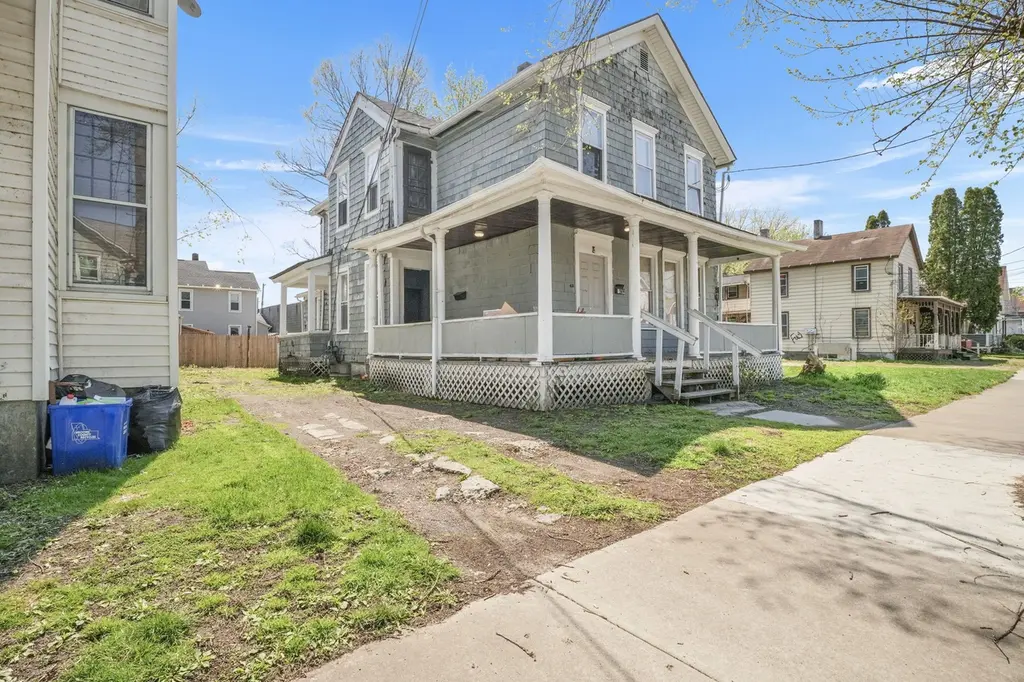 42 Doubleday St