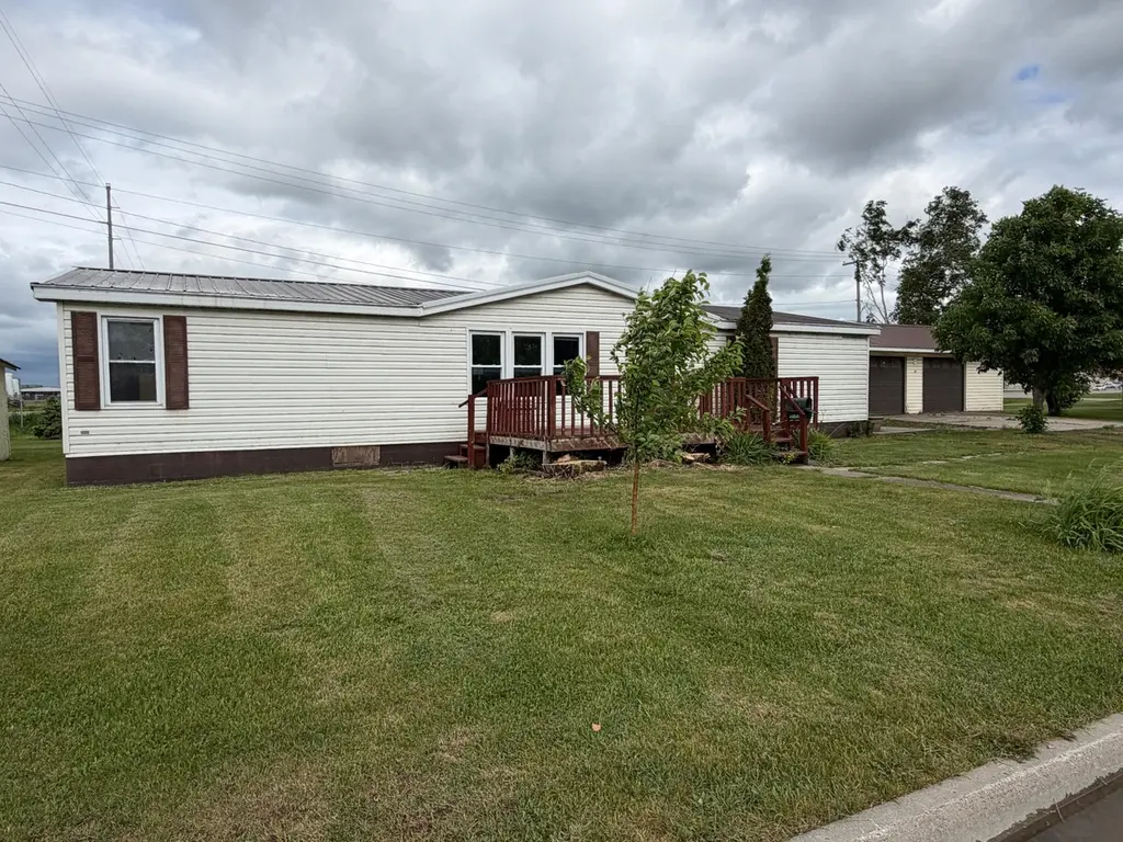 205 4th Ave SW