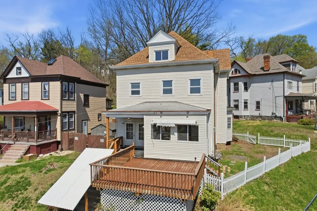 500-502 Tingley Ave