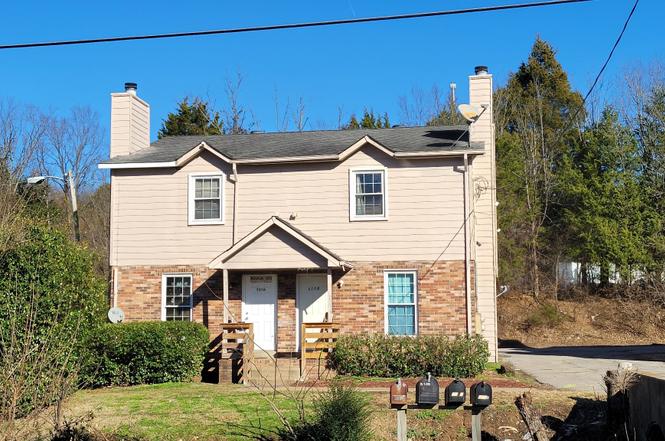 5104 Linbar Dr