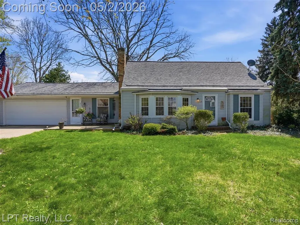 128 Becker Dr
