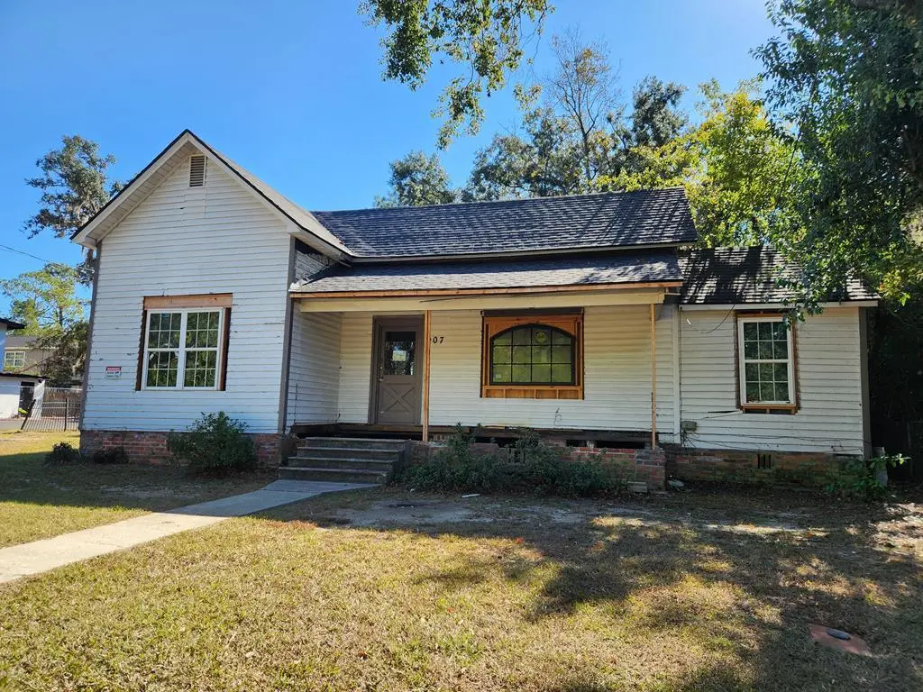 207 W Mary St