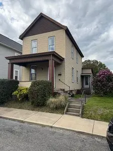 478 Heller St