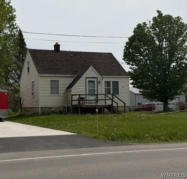 5709 Campbell Blvd