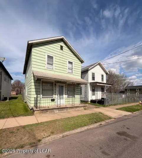 385 Vaughn St