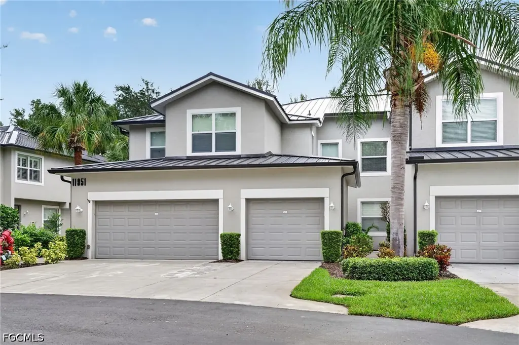 11951 Champions Green Way #401