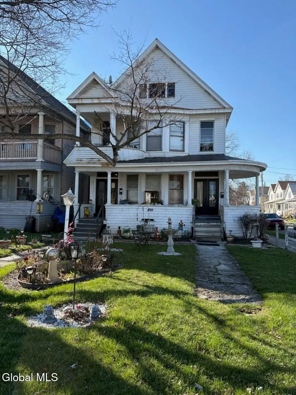 499 Delaware Ave