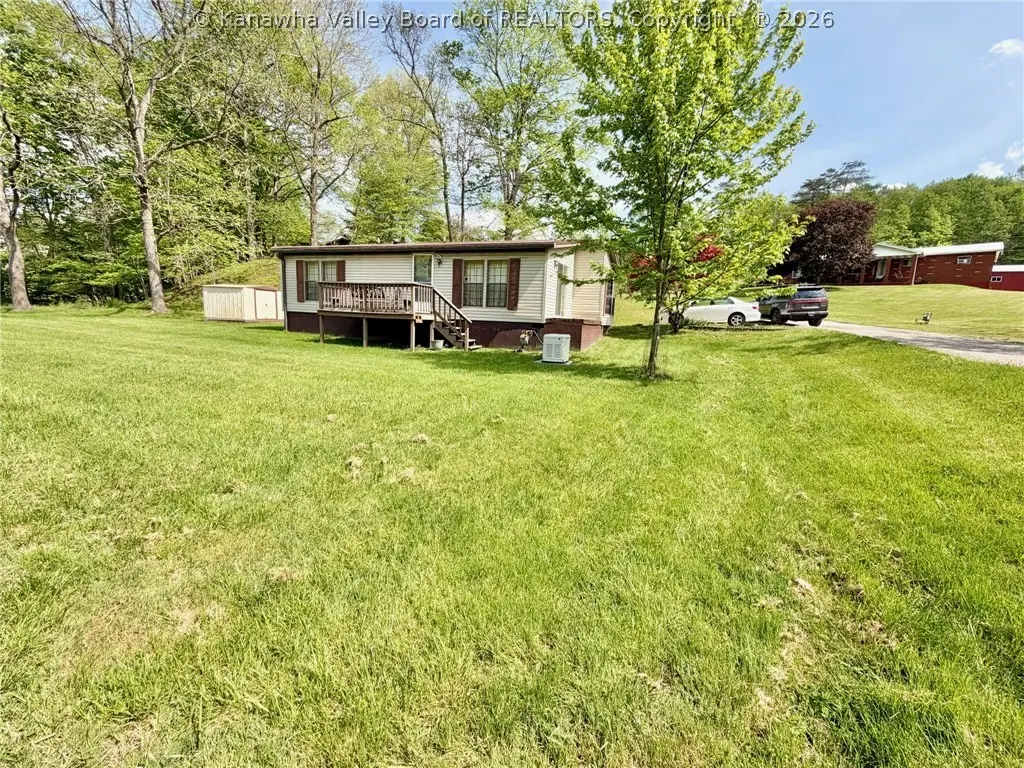 67 Maple Ct