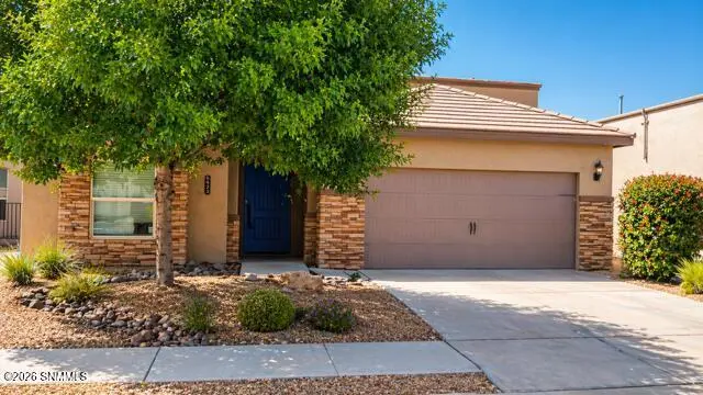 3664 W Maya Ct