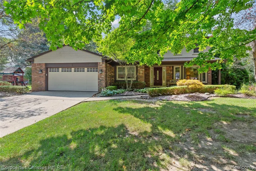 41101 Croydon Ct