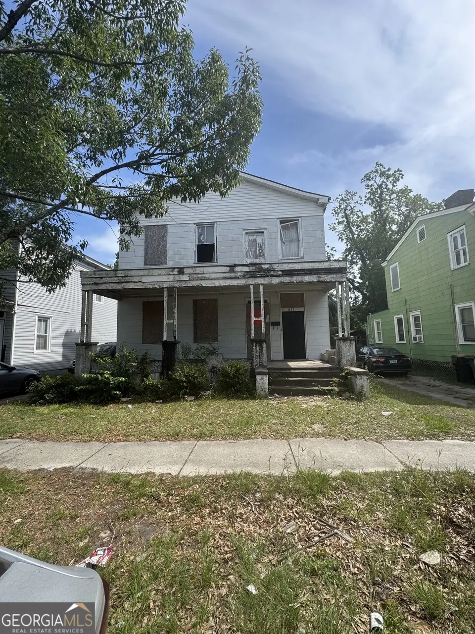 511 W 39th St