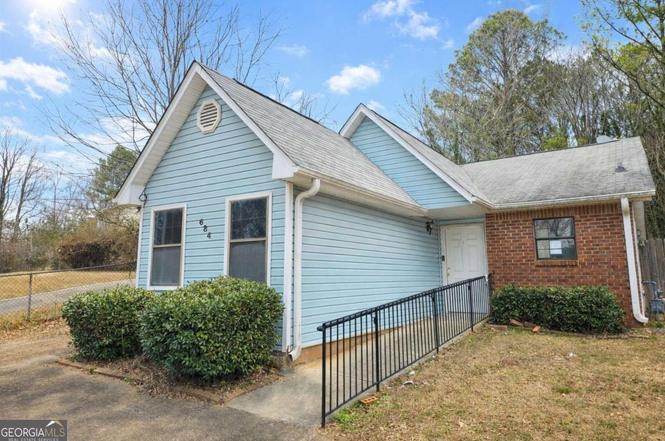 684 Thomasville Blvd SE
