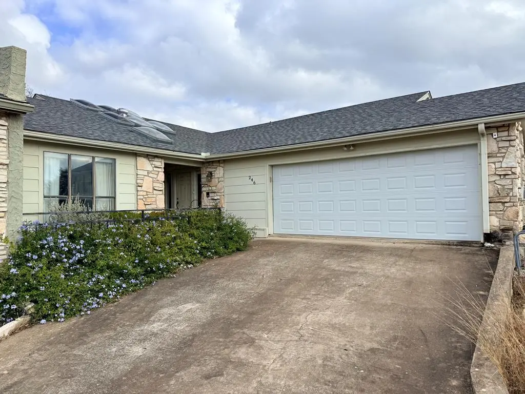 246 Pin Oak Way