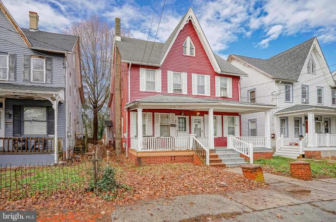79 Walnut St