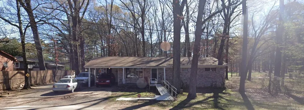 7301 Woodson Rd