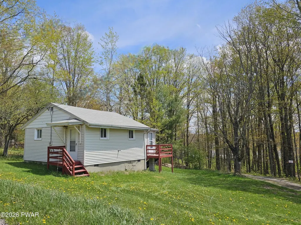 348 Spruce Lake Rd