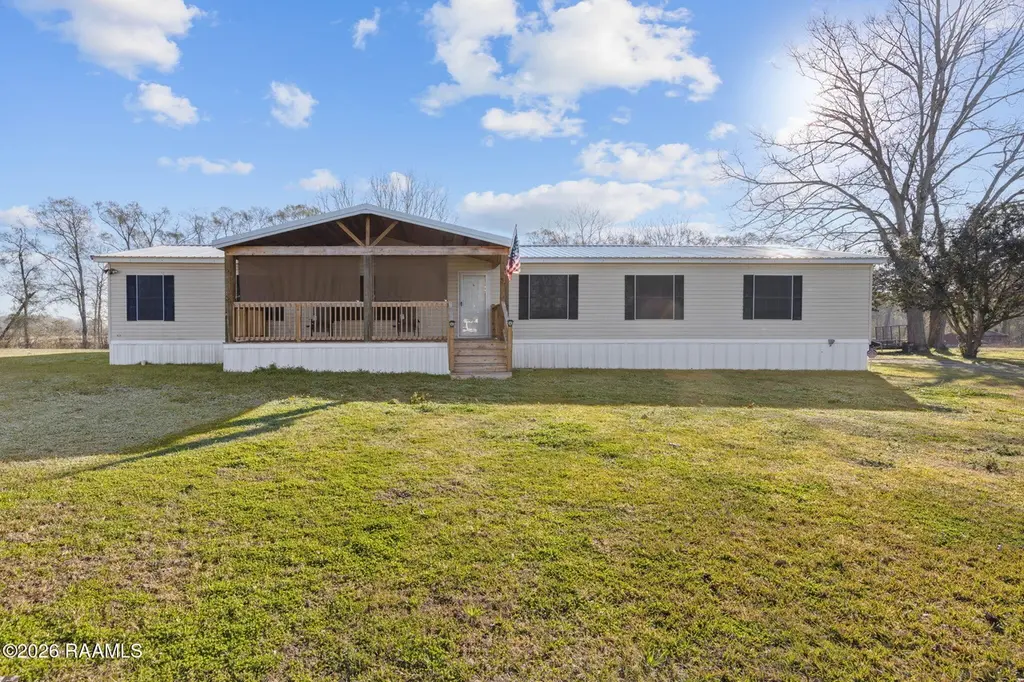 1027 Anne Dr