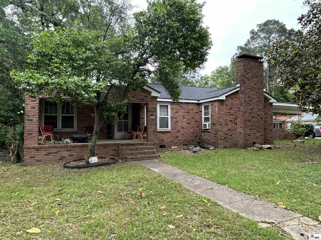 503 S Farmerville St