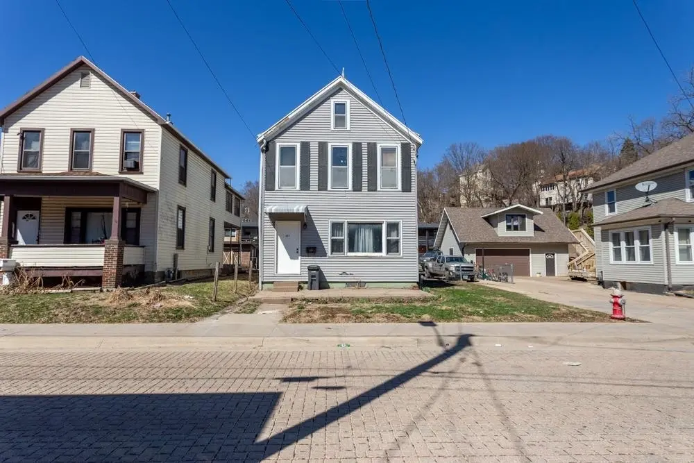 351 Dorgan Pl