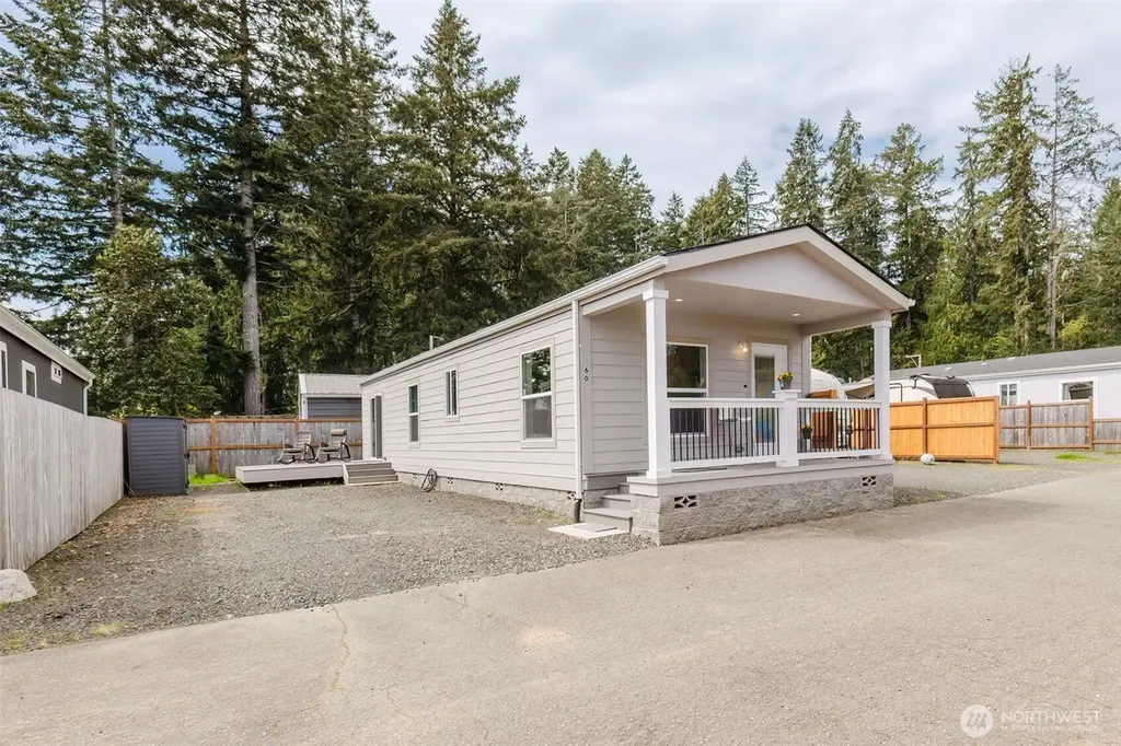 60 NE Kappert Cove Rd