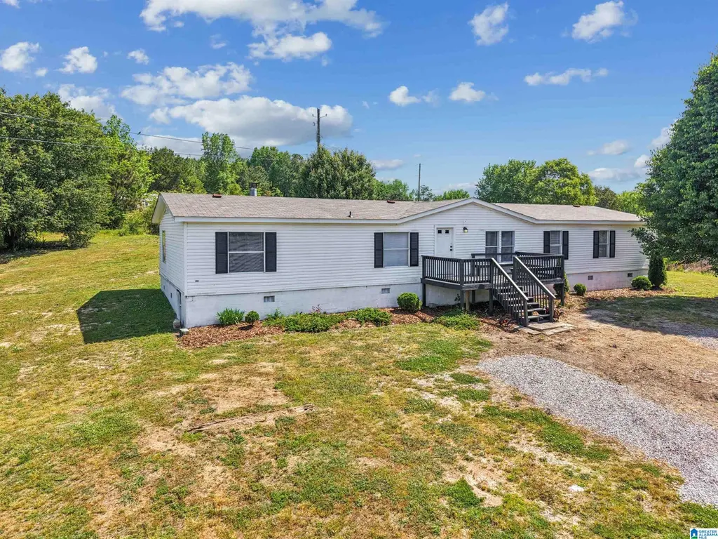 3299 Graves Gap Rd