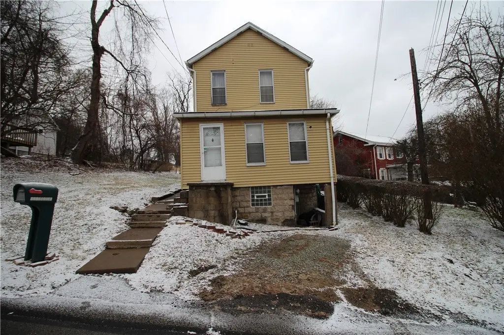 645 Illinois Ave