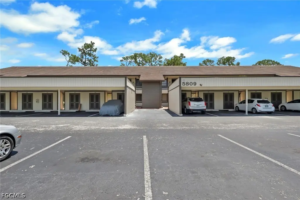 5809 Rattlesnake Hammock Rd #104