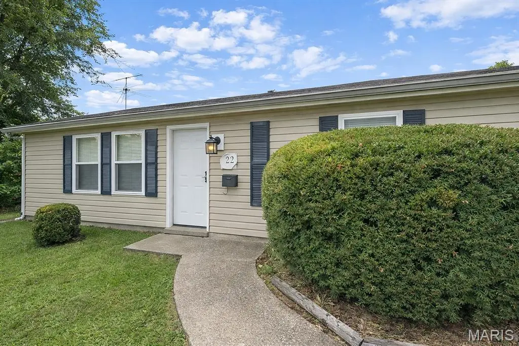 122 Lazarcheff Dr