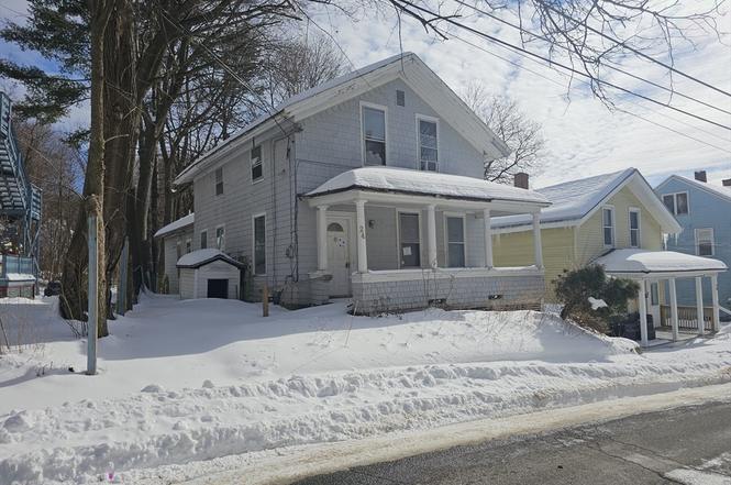 24 Spring St