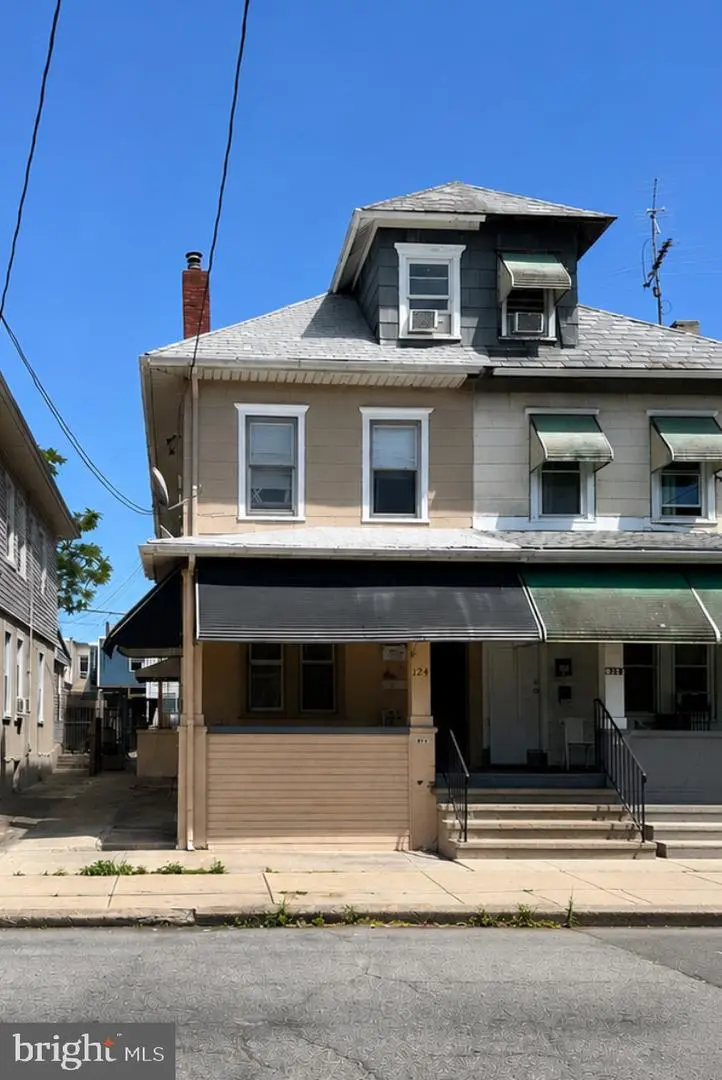 124 Nassau St