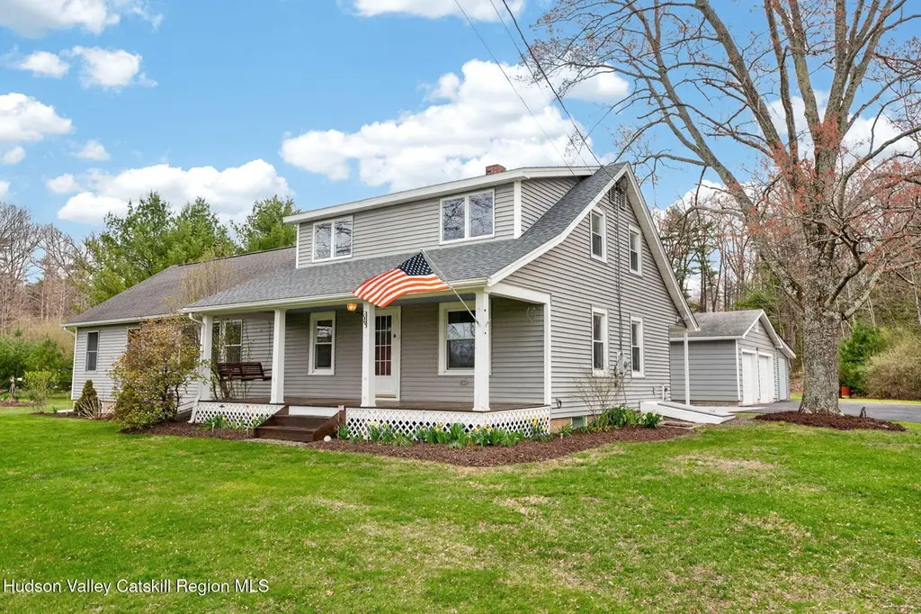 60 Airport Rd