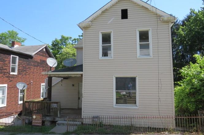 115 Chess St
