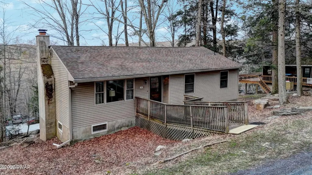 21 Bruin Rd