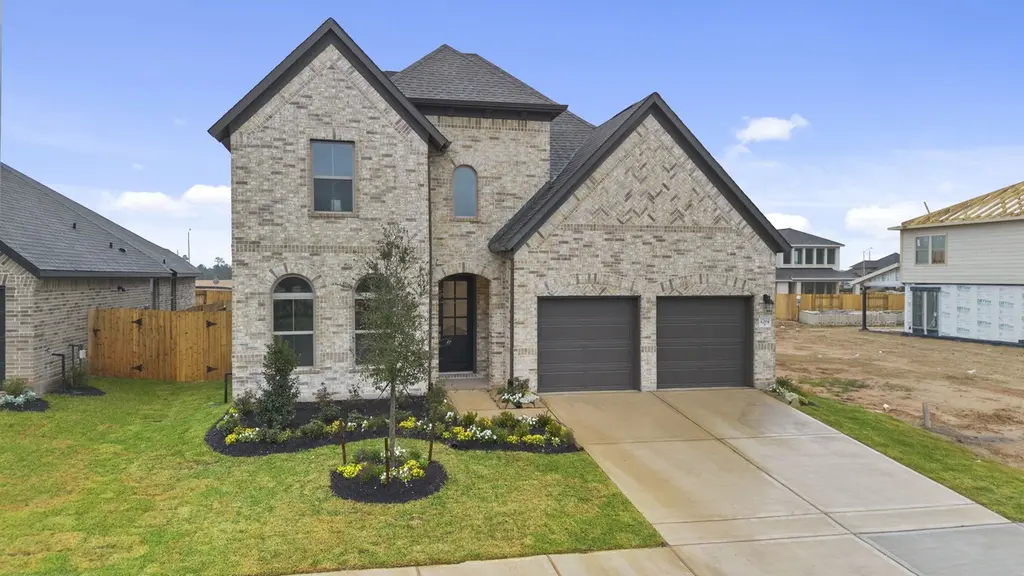 42664 Reminiscent Ln