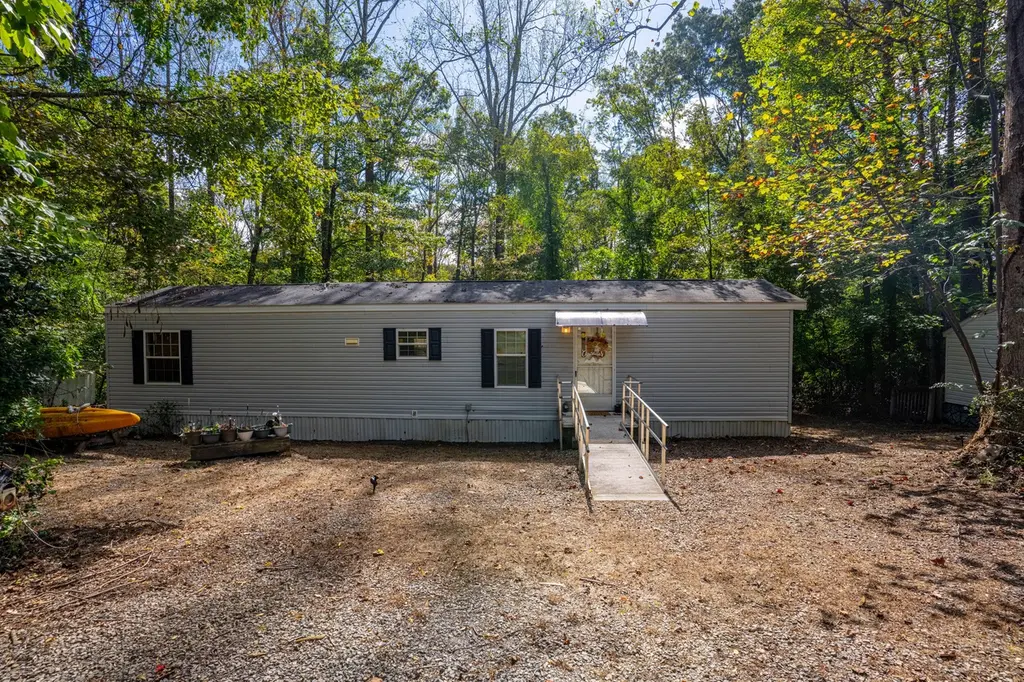 105 Whisperridge Ct